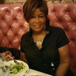 Meet your Posher, Veronica